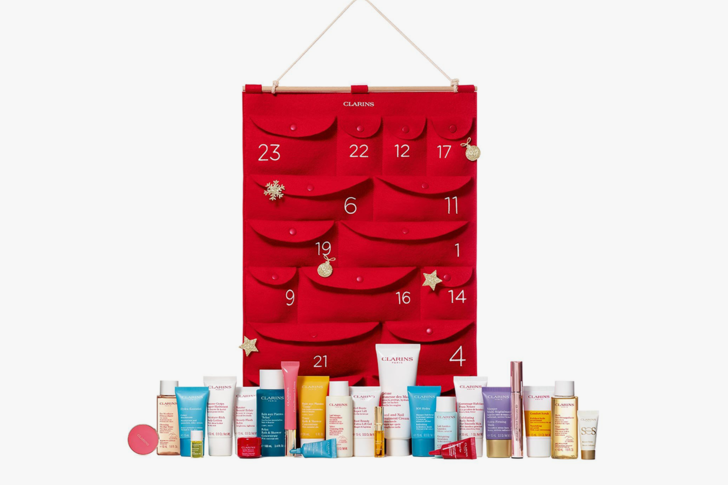 10 адвент-календарей с косметикой, которые вы захотите подарить себе