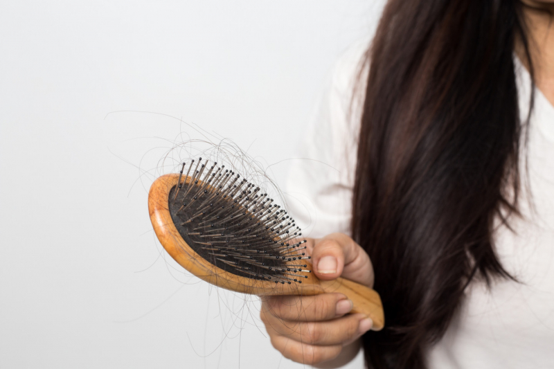 Трихолог — о выпадении волос, правильном уходе и плазмотерапии